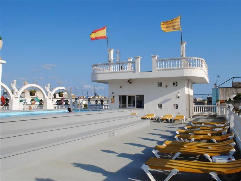 Apartamentos Las Americas - Blanes Beach エクステリア 写真