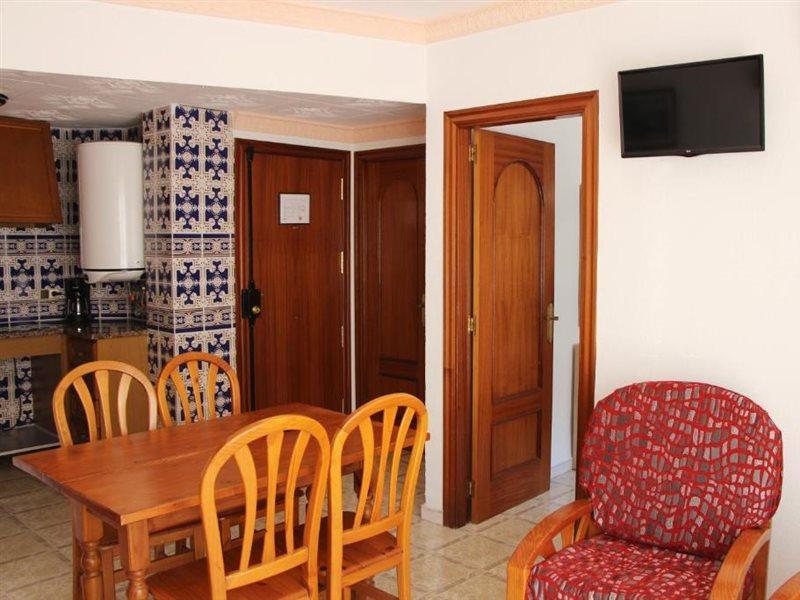Apartamentos Las Americas - Blanes Beach エクステリア 写真