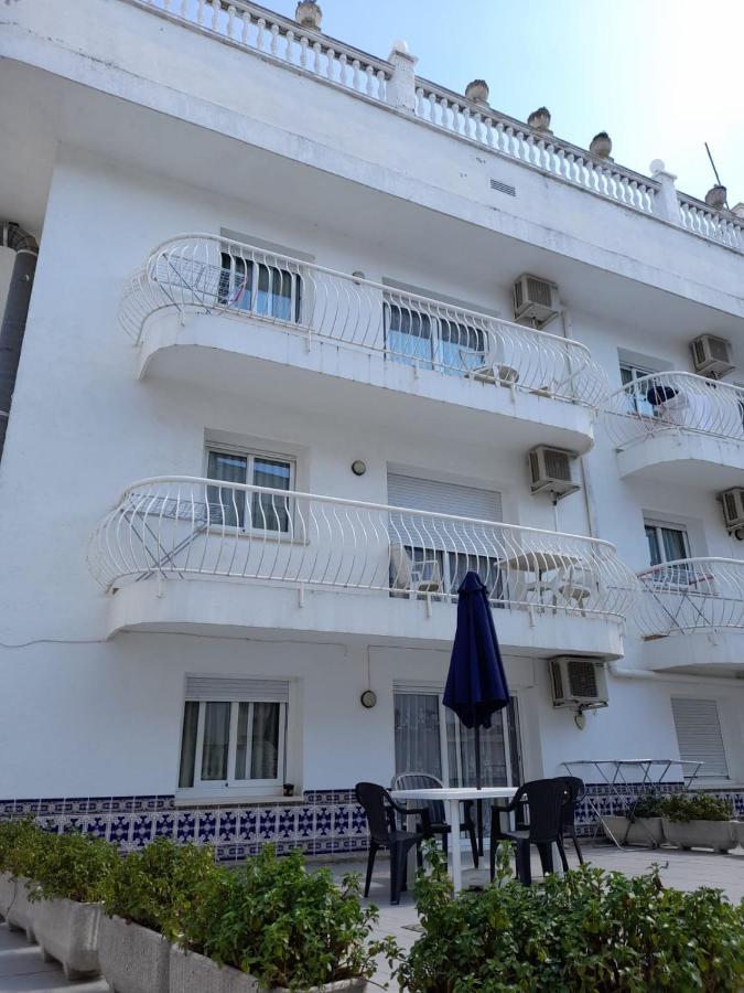 Apartamentos Las Americas - Blanes Beach エクステリア 写真