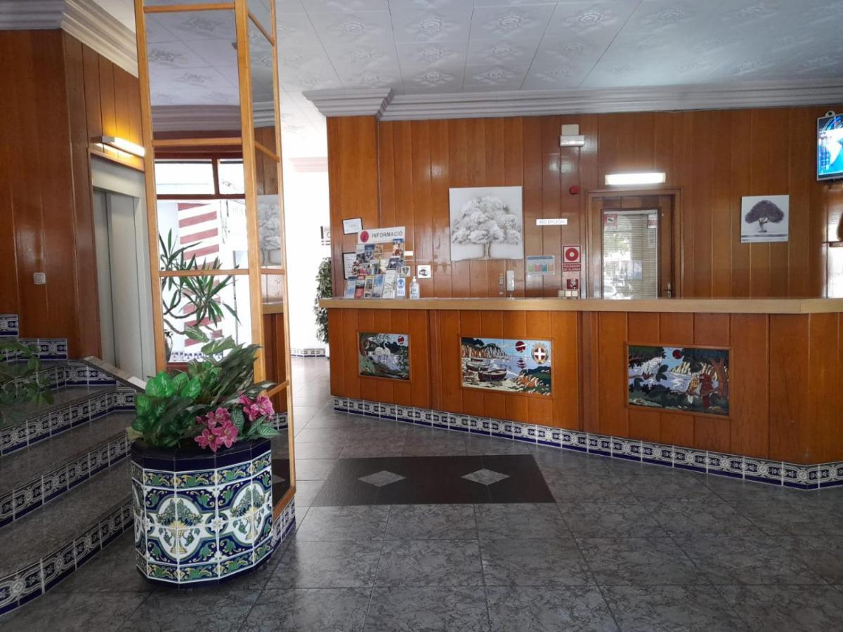 Apartamentos Las Americas - Blanes Beach エクステリア 写真