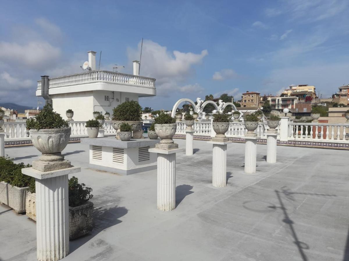 Apartamentos Las Americas - Blanes Beach エクステリア 写真
