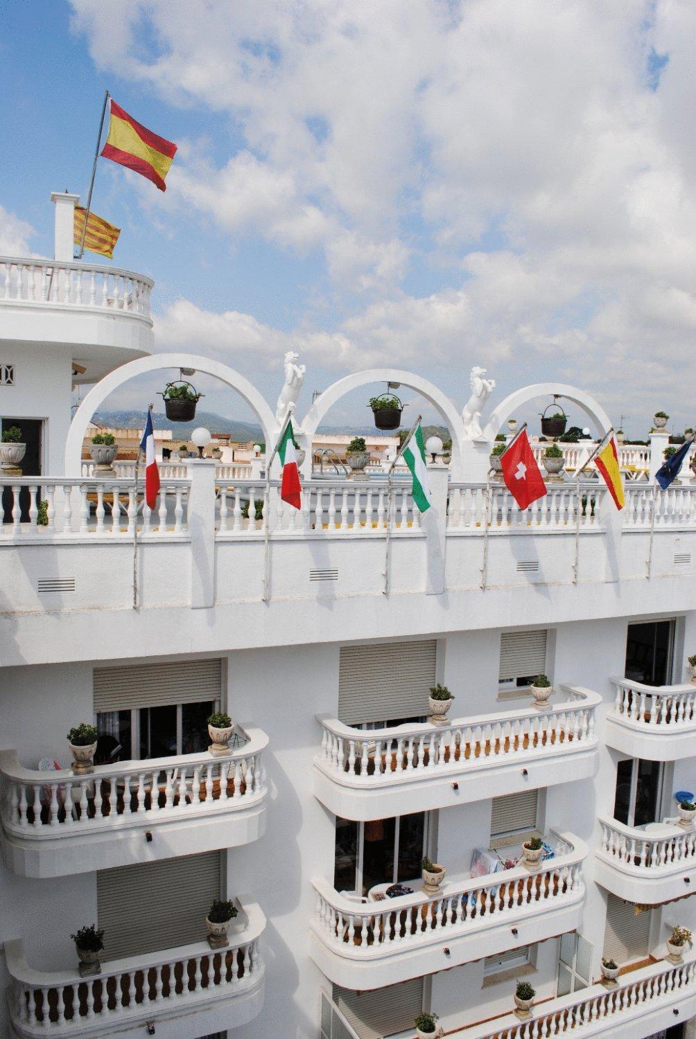Apartamentos Las Americas - Blanes Beach エクステリア 写真