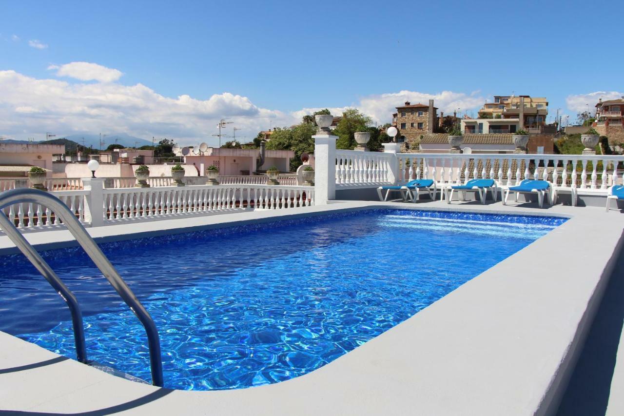 Apartamentos Las Americas - Blanes Beach エクステリア 写真